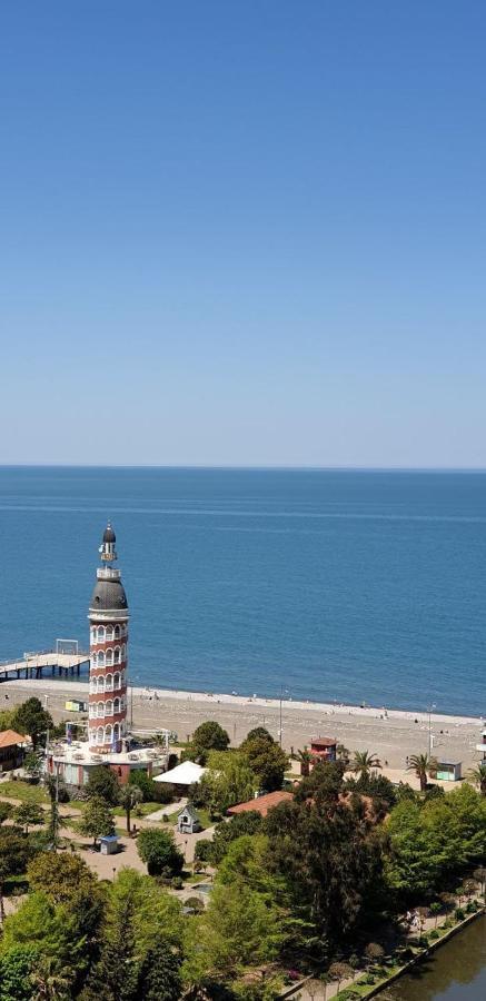 Cozy Apartments With Sea View Orbi City 1422 Batumi Bagian luar foto